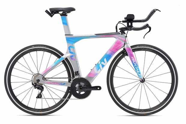 Timetrial and triathlon bike reviews Blue, pink and silver triathlon