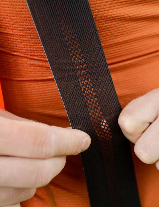 _O5A9242 Ventilation holes in Assos Equipe RSR S9 Targa bib short straps