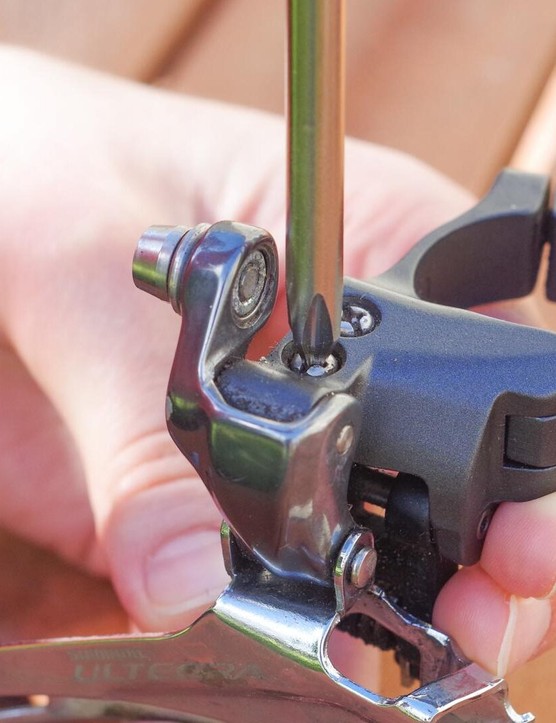 The DSD-2 fits Shimano limit screws perfectly