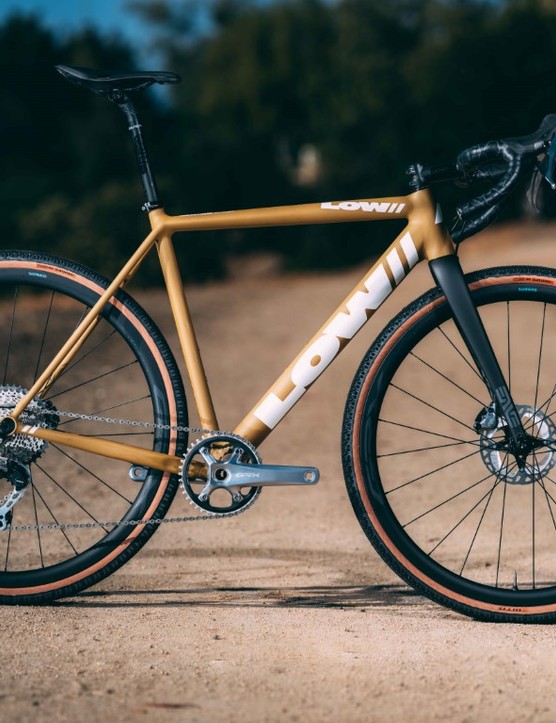 Low gravel bike with the Shimano GRX Limted and an ENVE front fork.